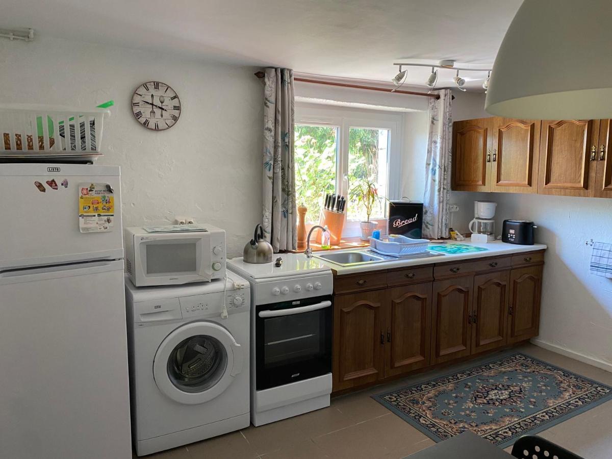 Le Petit Gite Blanc, Langourla Extérieur photo